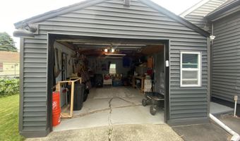 4 Trueworthy Ave, Augusta, ME 04330