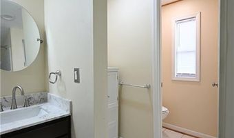 8684 Cunningham Sarles Rd, Borden, IN 47106