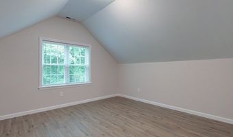24 Pearl St 4, Ayer, MA 01432