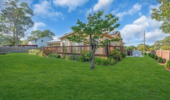 24 Woodland Rd, Bayville, NJ 08721