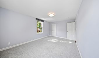 26 S OLD GLEBE Rd 203-B, Arlington, VA 22204