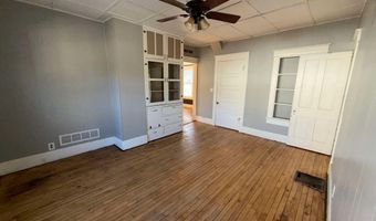 117 S Elm St, Adams, WI 53910