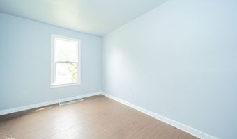 2627 Chase St, Anderson, IN 46016