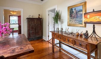 110 17th St, Apalachicola, FL 32320