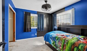 301 13th Ave NW, Altoona, IA 50009