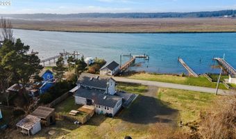 57586 PARKERSBURG Rd, Bandon, OR 97411