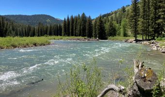 525 THREE RIVERS Dr, Alpine, WY 83128