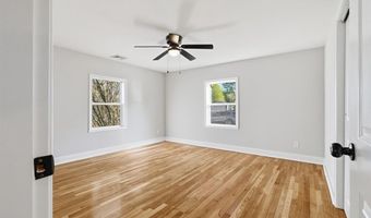73 Tucker St, Lincoln, RI 02865