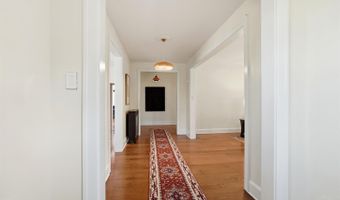 6610 Hudson Pkwy, Amberley, OH 45213