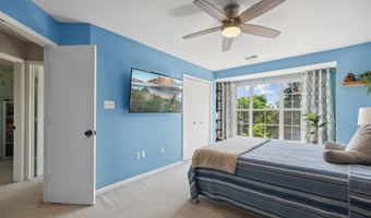44192 MOSSY BROOK Sq, Ashburn, VA 20147