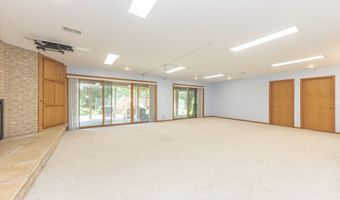3616 N Dixboro Rd, Ann Arbor, MI 48105