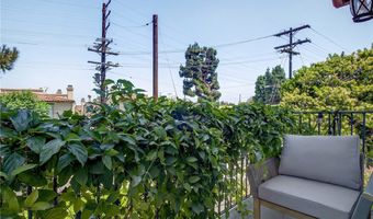 3918 W 242nd St, Torrance, CA 90505
