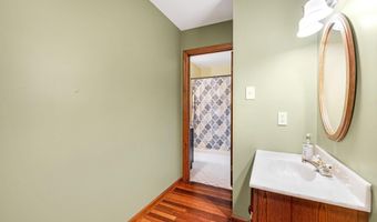 176 S Ravenwood, Hainesport, NJ 08210