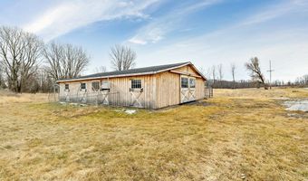 95 Center Bay Rd, Alburgh, VT 05440