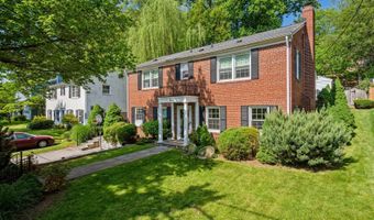9202 BULLS RUN Pkwy, Bethesda, MD 20817