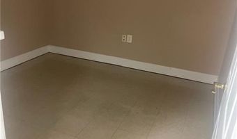 5445 McGinnis Village Pl 102, Alpharetta, GA 30005