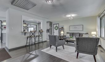 110 N Tresslar Ave, Bargersville, IN 46106