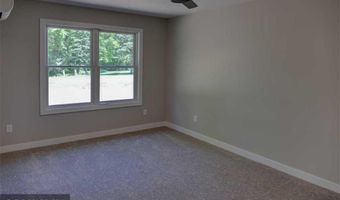 622 Pondhurst Dr, Amery, WI 54001