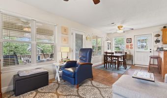 11334 Texas St, Bay St. Louis, MS 39520