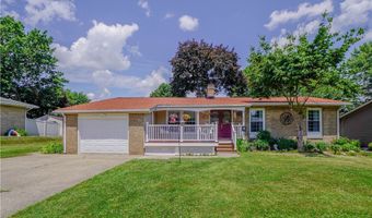 2077 Daniels Ave, Akron, OH 44312