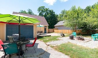 703 Jersey St, Baldwin City, KS 66006