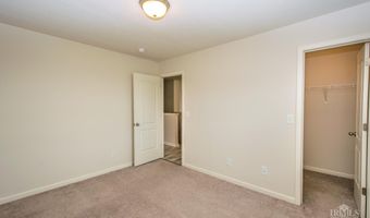 1389 N Gregg Dr, Albany, IN 47320