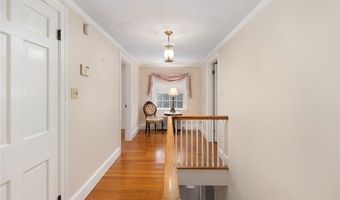 555 Great Rd, Lincoln, RI 02865