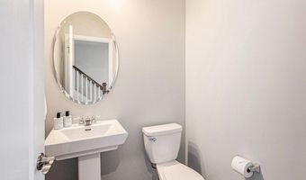 2867 Fairgrove Cres, Ann Arbor, MI 48108