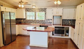 2193 W GA HWY 32, Alma, GA 31510