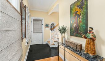 2891 Gale Rd, Ann Arbor, MI 48105