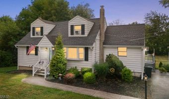 817 Limecrest Rd, Andover, NJ 07860