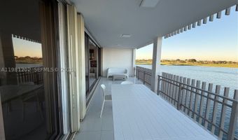 9350 W Bay Harbor Dr 5C, Bay Harbor Islands, FL 33154