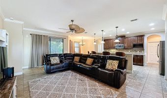 335 COCKLE SHELL Loop, Apollo Beach, FL 33572