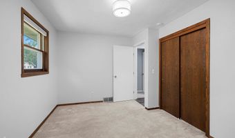 89 HILLOCK Ct, Appleton, WI 54914