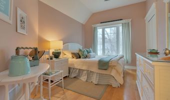 638 E Shore Dr, Acton, ME 04001