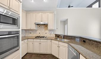 3792 Waterford Dr, Addison, TX 75001