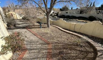 5201 Purcell Dr NE, Albuquerque, NM 87111