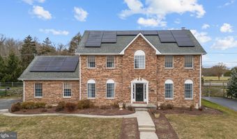 8 TAMAR Ct, Bear, DE 19701