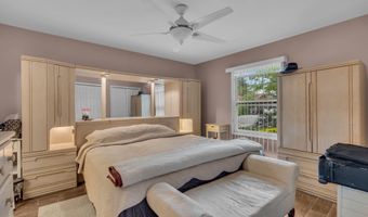 325 Spar Ave, Beachwood, NJ 08722
