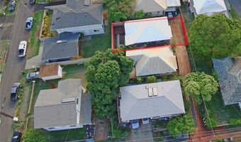 3853 Keanu St B, Honolulu, HI 96816