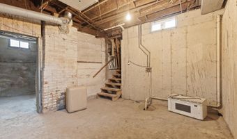 416 Allis St, Adrian, MI 49221