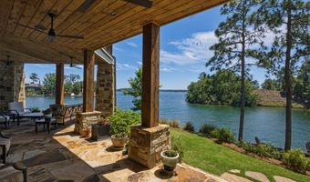 114 Sailors Pt, Alexander City, AL 35010