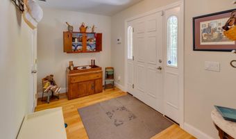 105 Loft Cir, Campton, NH 03223