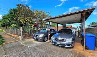 1058 Puolo Dr, Honolulu, HI 96818