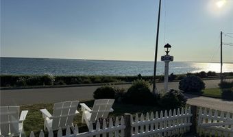 49 Shore Rd, Narragansett, RI 02882