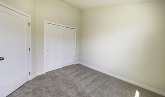 2843 Hardwick Rd, Ann Arbor, MI 48105