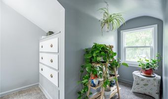 892 Hayden Ave, Akron, OH 44320