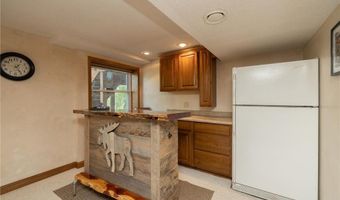 5999 139th St W, Apple Valley, MN 55124