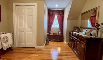 117 Apple Ridge Dr, Beaver, WV 25813