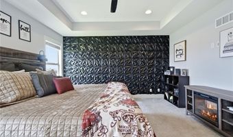 16029 Craig St, Basehor, KS 66007